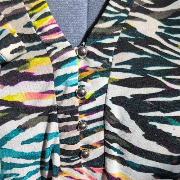 Dana Buchman Pink and Blue Polo Blouse with 3/4 Sleeves - Picture 3 of 8